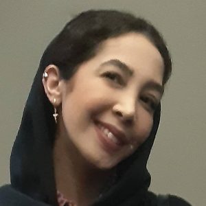 خانم نیلوفر شیاری